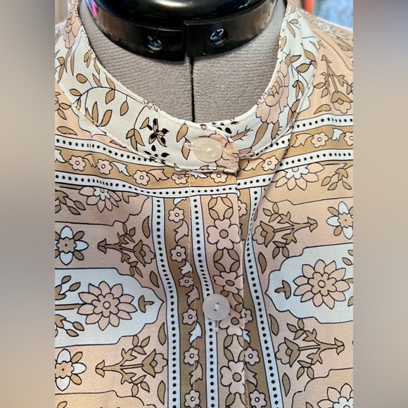 Missook Dress, beautiful details, move from office to evening, Large, cream& tan - Picture 3 of 5